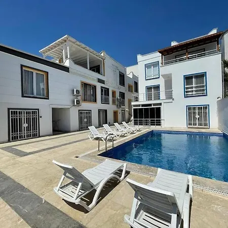 Apartman Eglence Merkezine Yakin Harika Bir Ev *